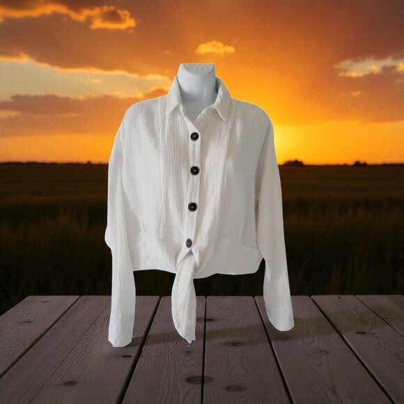 Free People 'Sun Streaks' Cropped Tie Front Top in White Gauze Relaxed Fit- S - Picture 3 of 9